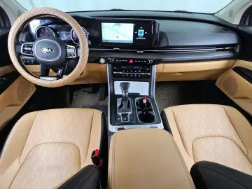2021 Kia Carnival с пробегом 64 899 км