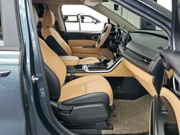 2021 Kia Carnival с пробегом 64 899 км