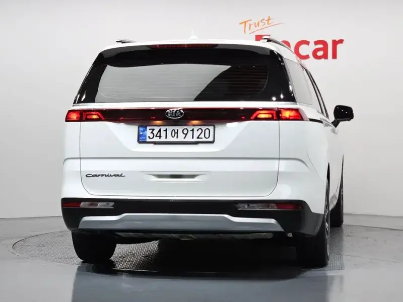 2021 Kia Carnival с пробегом 154 022 км