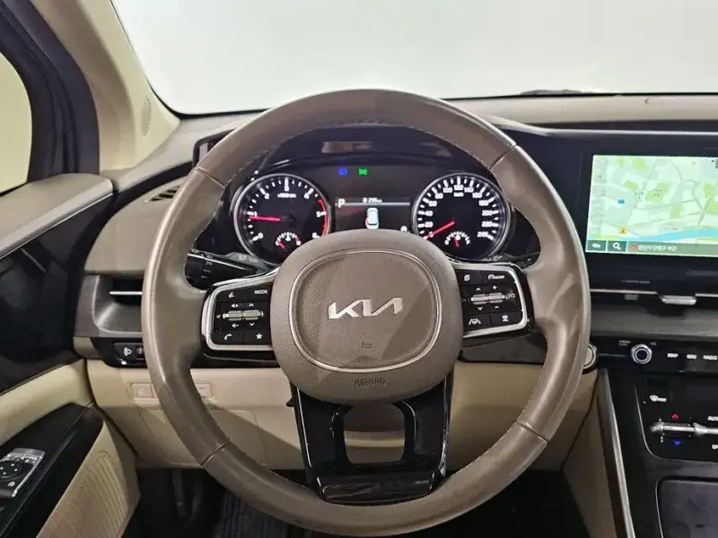 2023 Kia Carnival с пробегом 78 020 км