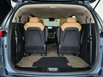 2021 Kia Carnival с пробегом 64 899 км