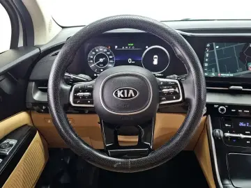 2021 Kia Carnival с пробегом 154 022 км