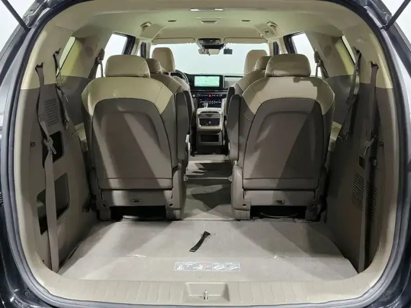 2023 Kia Carnival с пробегом 78 020 км
