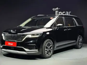 2022 Kia Carnival с пробегом 62 182 км