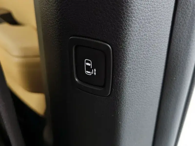 2021 Kia Carnival с пробегом 64 899 км