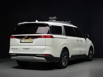 2021 Kia Carnival с пробегом 68 211 км