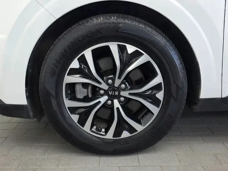 2021 Kia Carnival с пробегом 68 211 км