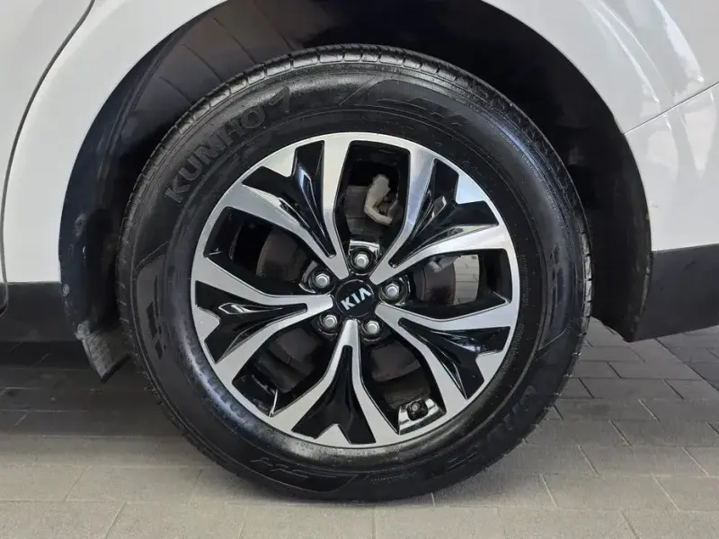 2021 Kia Carnival с пробегом 68 211 км