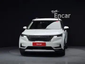 2022 Kia Carnival с пробегом 15 515 км