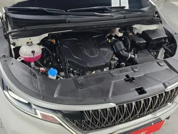 2021 Kia Carnival с пробегом 23 468 км