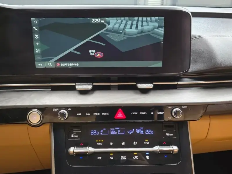 2022 Kia Carnival с пробегом 15 515 км