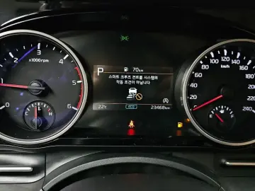 2021 Kia Carnival с пробегом 23 468 км