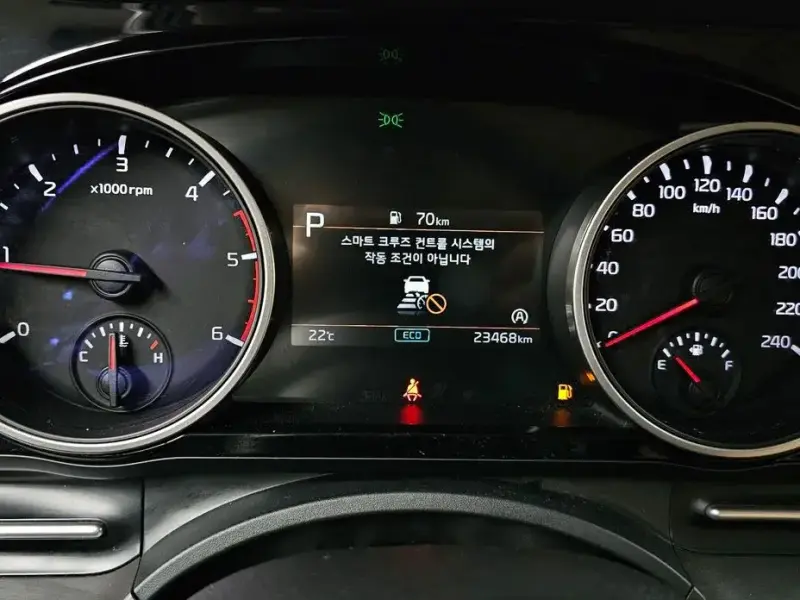 2021 Kia Carnival с пробегом 23 468 км