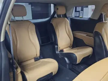 2021 Kia Carnival с пробегом 23 468 км