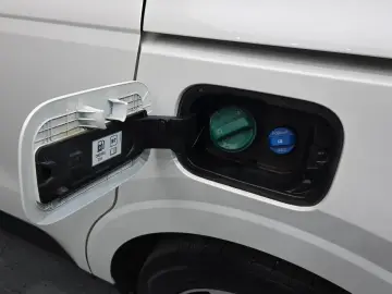2022 Kia Carnival с пробегом 15 515 км
