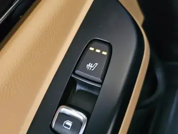 2021 Kia Carnival с пробегом 23 468 км