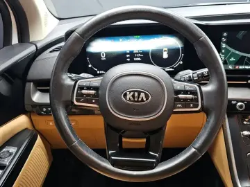 2021 Kia Carnival с пробегом 129 844 км