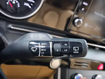 2021 Kia Carnival с пробегом 23 468 км