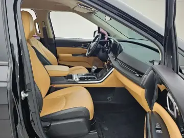 2021 Kia Carnival с пробегом 135 993 км