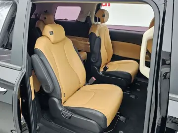 2021 Kia Carnival с пробегом 135 993 км