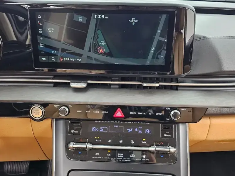 2021 Kia Carnival с пробегом 135 993 км