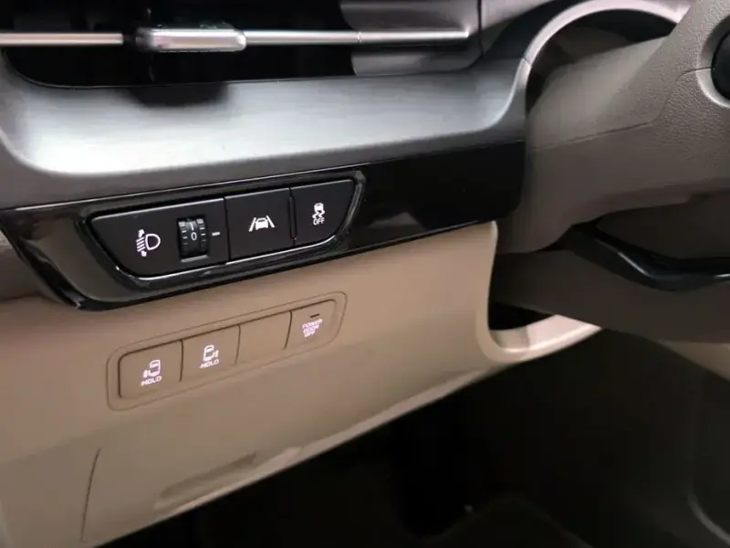2021 Kia Carnival с пробегом 120 290 км