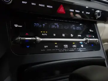 2021 Kia Carnival с пробегом 6 599 км