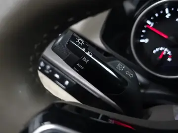 2021 Kia Carnival с пробегом 6 599 км