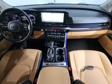 2021 Kia Carnival с пробегом 81 259 км