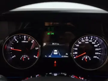 2021 Kia Carnival с пробегом 81 259 км