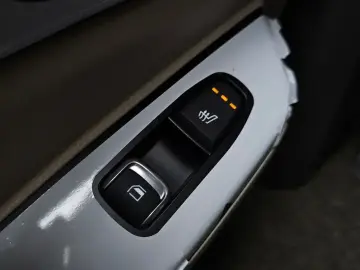 2021 Kia Carnival с пробегом 6 599 км