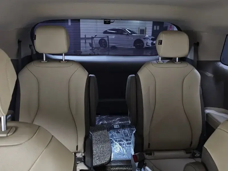 2021 Kia Carnival с пробегом 6 599 км
