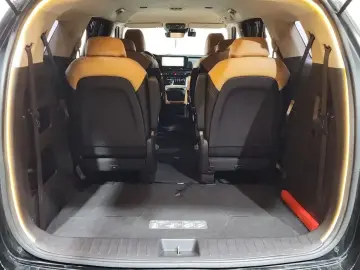 2021 Kia Carnival с пробегом 81 259 км