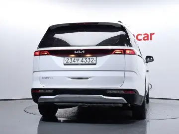 2022 Kia Carnival с пробегом 64 874 км
