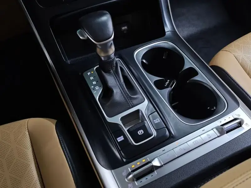 2022 Kia Carnival с пробегом 64 874 км