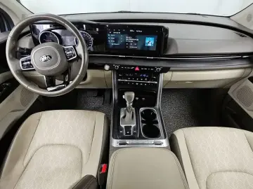 2021 Kia Carnival с пробегом 54 926 км