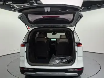 2022 Kia Carnival с пробегом 53 808 км