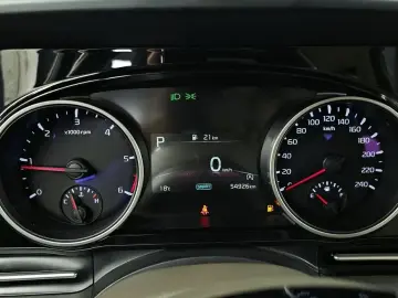 2021 Kia Carnival с пробегом 54 926 км