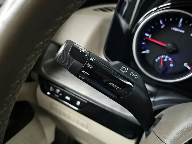 2021 Kia Carnival с пробегом 54 926 км