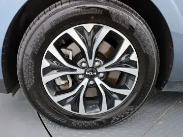 2022 Kia Carnival с пробегом 123 689 км