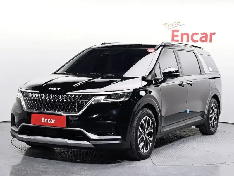 2023 Kia Carnival с пробегом 57 314 км