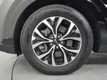 2023 Kia Carnival с пробегом 57 314 км