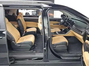 2023 Kia Carnival с пробегом 57 314 км