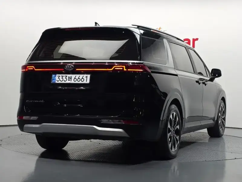 2021 Kia Carnival с пробегом 192 363 км
