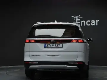 2021 Kia Carnival с пробегом 154 716 км