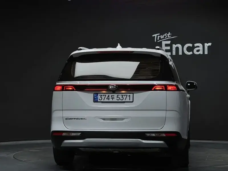 2021 Kia Carnival с пробегом 154 716 км
