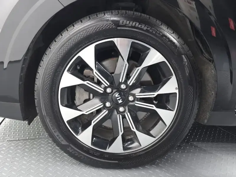 2021 Kia Carnival с пробегом 192 363 км