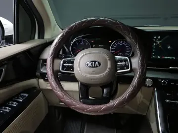 2021 Kia Carnival с пробегом 154 716 км