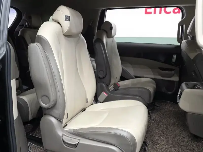 2021 Kia Carnival с пробегом 192 363 км