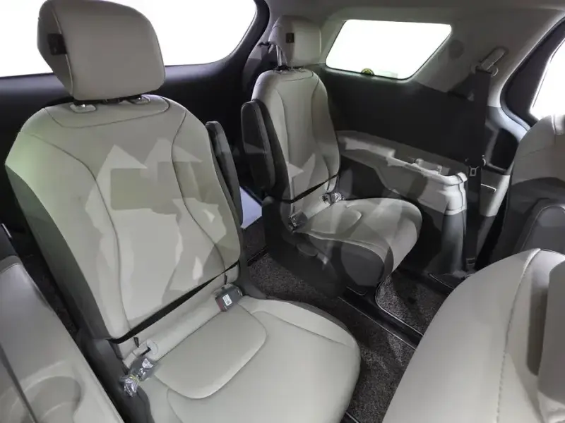 2021 Kia Carnival с пробегом 192 363 км